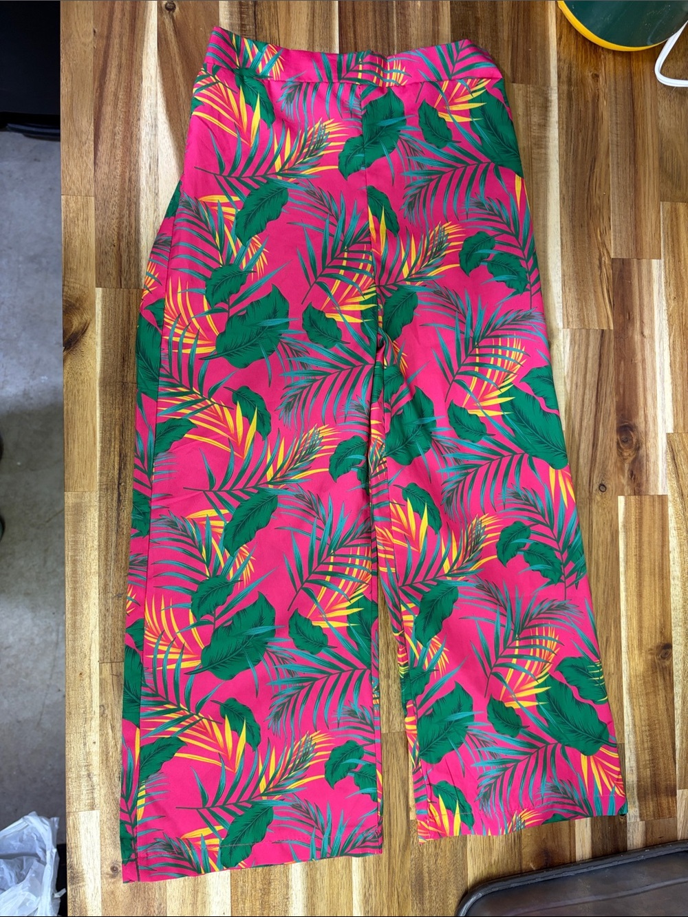 SHEIN Pink Tropical Leaf Wide-Leg Kids Pants